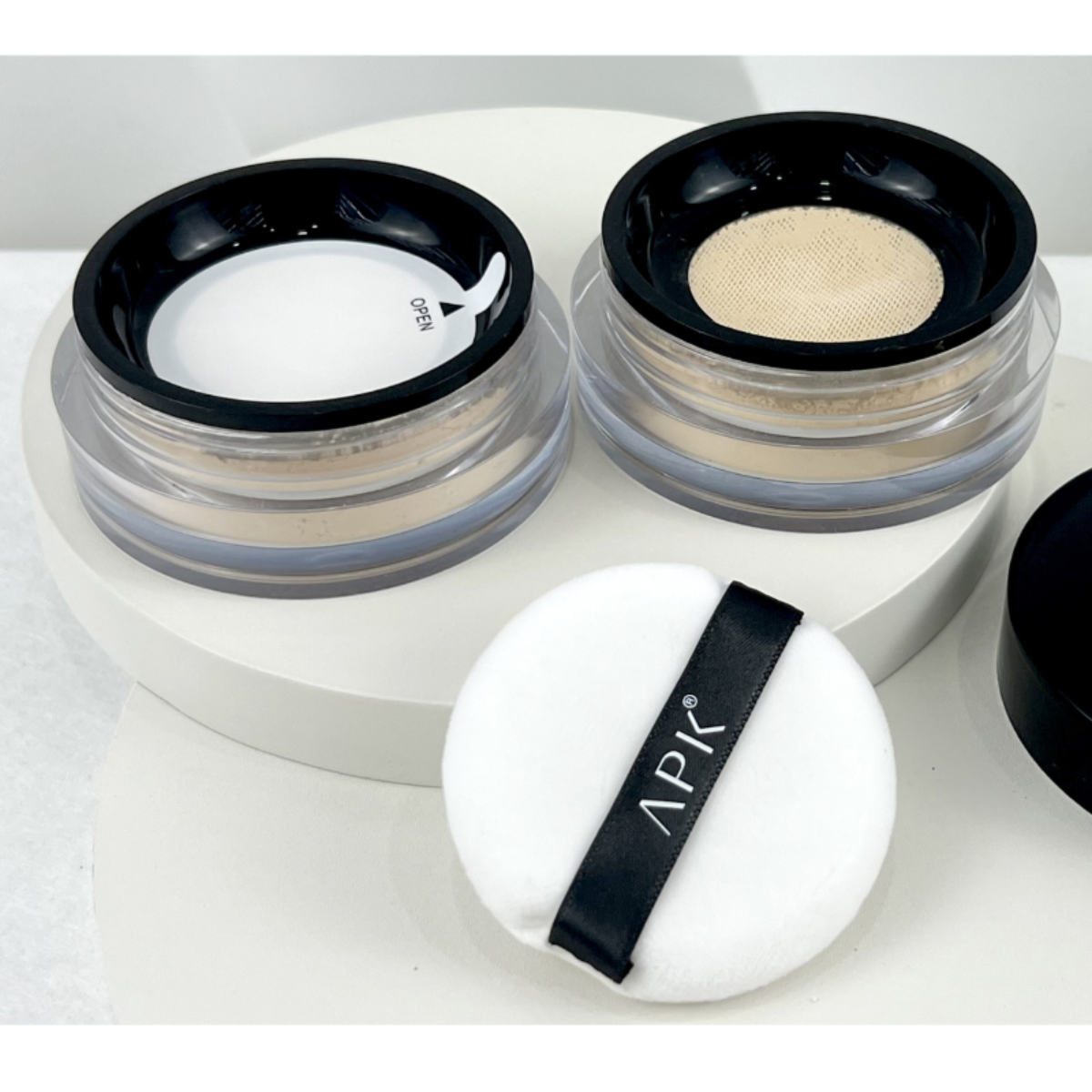 APK Light Crystal Mineral Loose Powder - Oil Control Makeup Powder